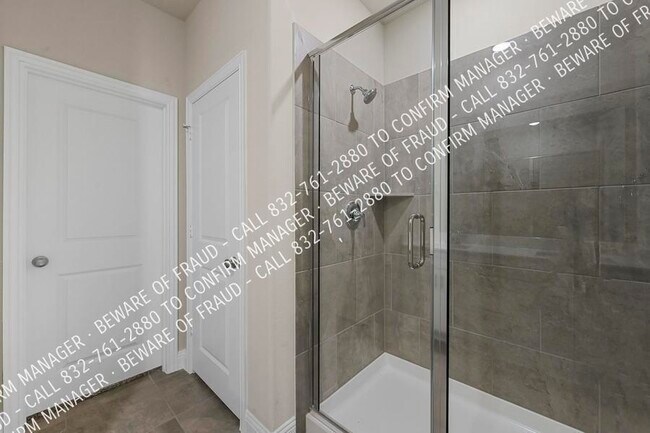 Building Photo - Sicily Lagoon New Construction Ready for 1...