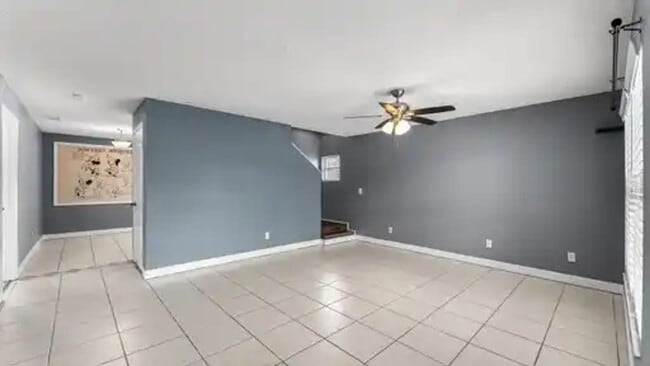 Building Photo - Davenport 3 Bedroom 2 Bathroom Corner Lot!!!