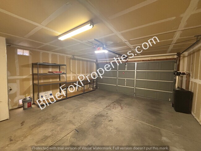 Building Photo - 7135 S Oakbank Dr