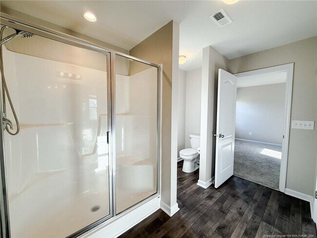 Building Photo - 475 Walters Run Dr