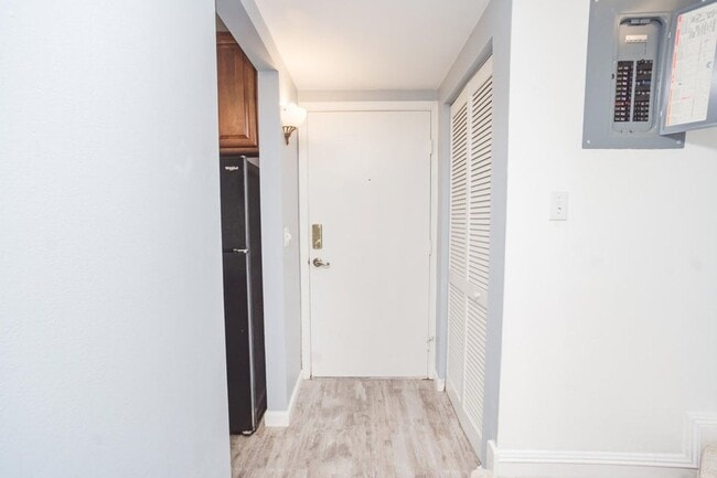 Building Photo - Vero Beach Rental