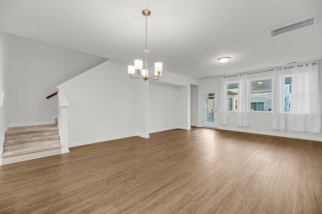 Building Photo - Charming Johns Island Retreat with Modern Amenities