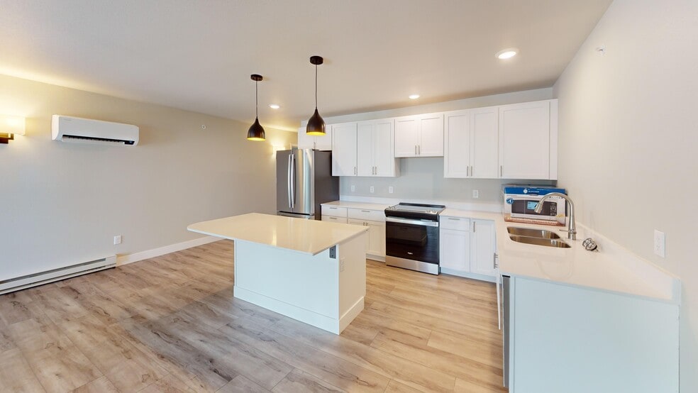 C & C Residences | Townhomes Kitchen - C & C Residences