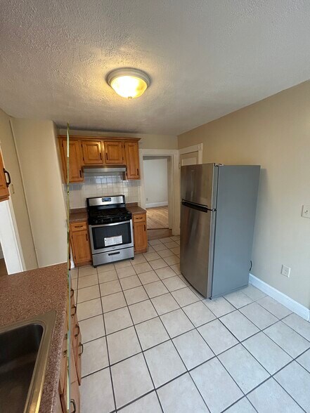 Building Photo - 17 Hiawatha Rd