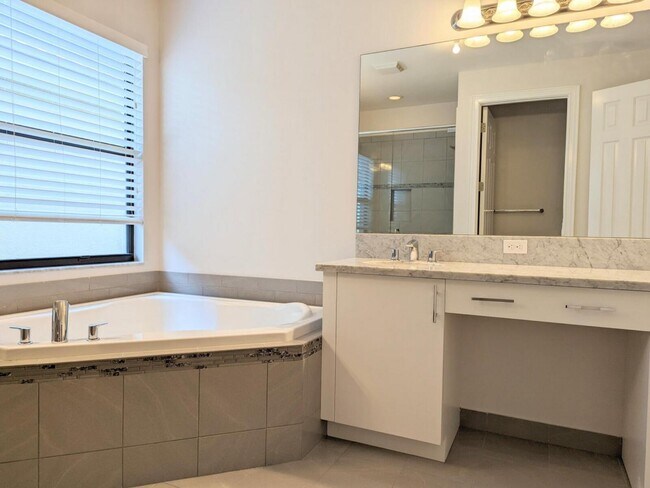 Building Photo - 16645 Germaine Dr