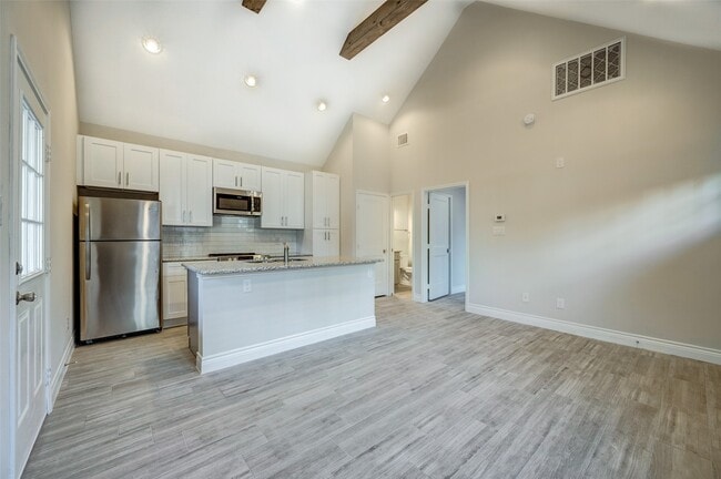 Building Photo - 1213 Armstead St