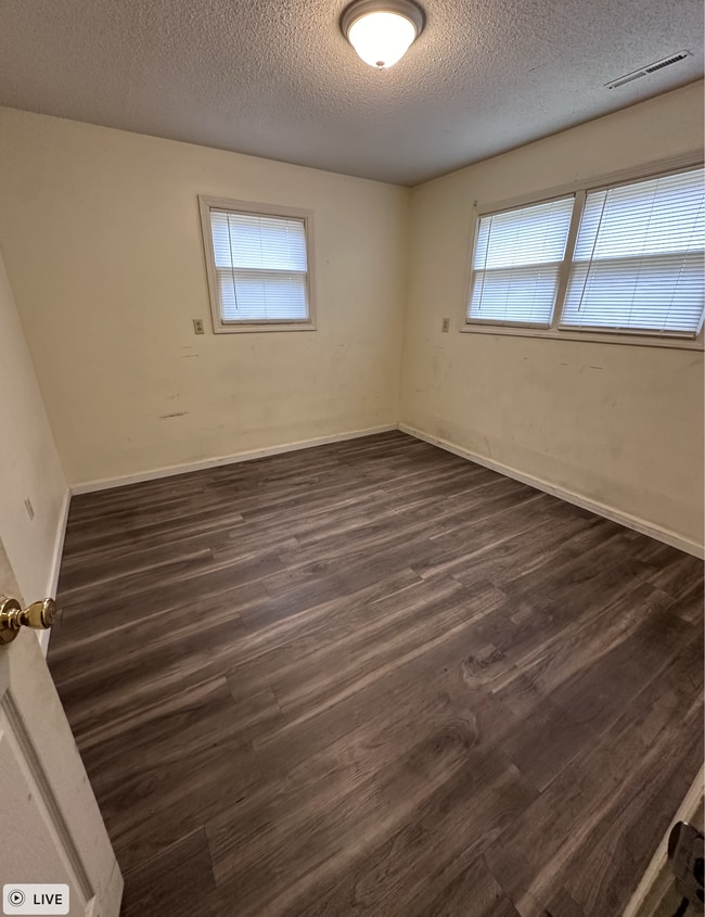Building Photo - Modern 2 Bedroom Apartment in Prime Columb...
