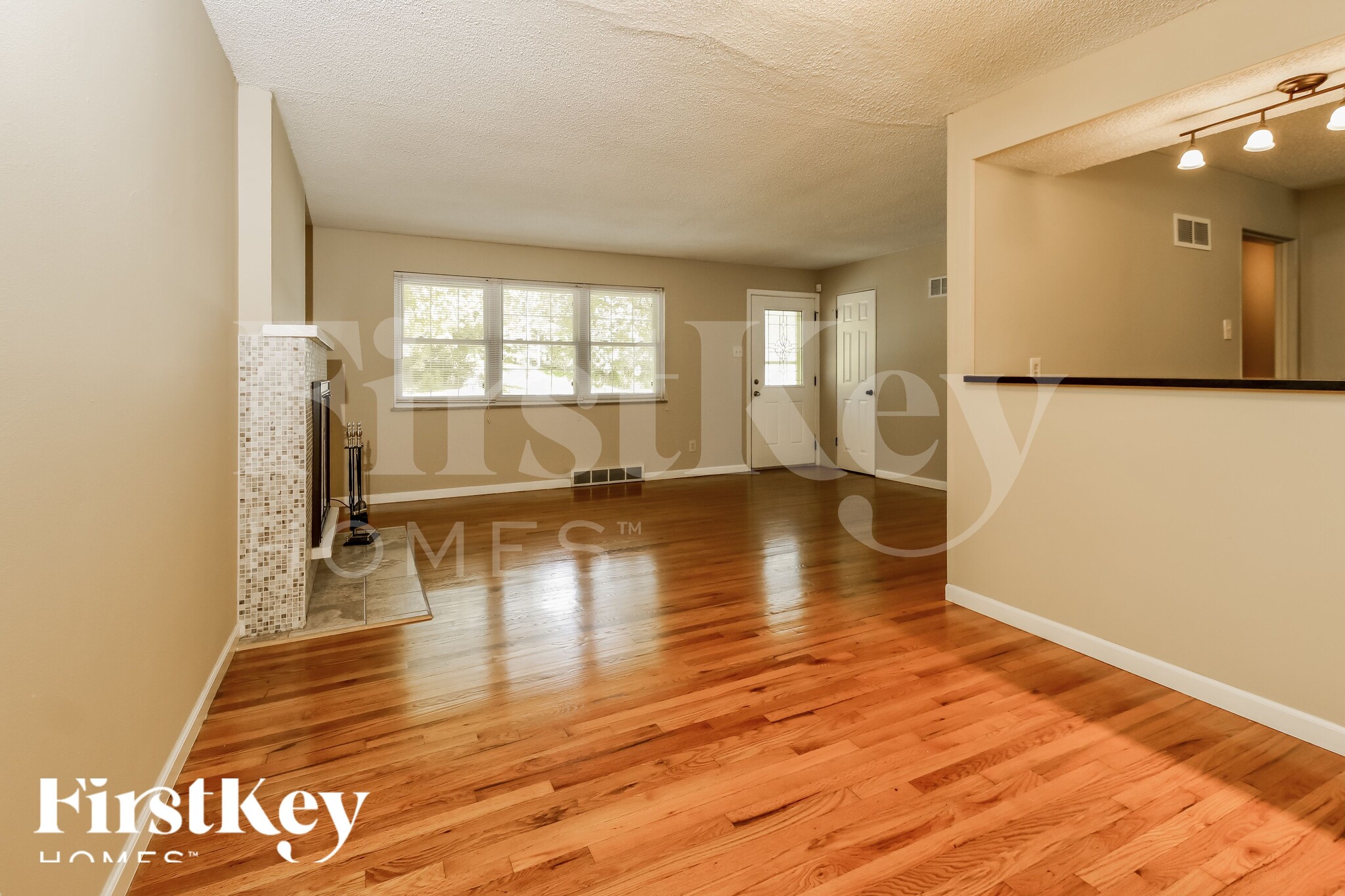 Building Photo - 13420 Old Jamestown Rd