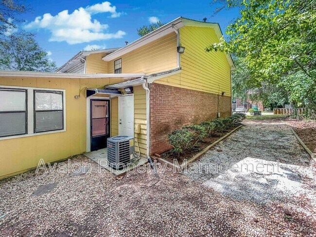 Building Photo - 2251 Salt Springs Pl