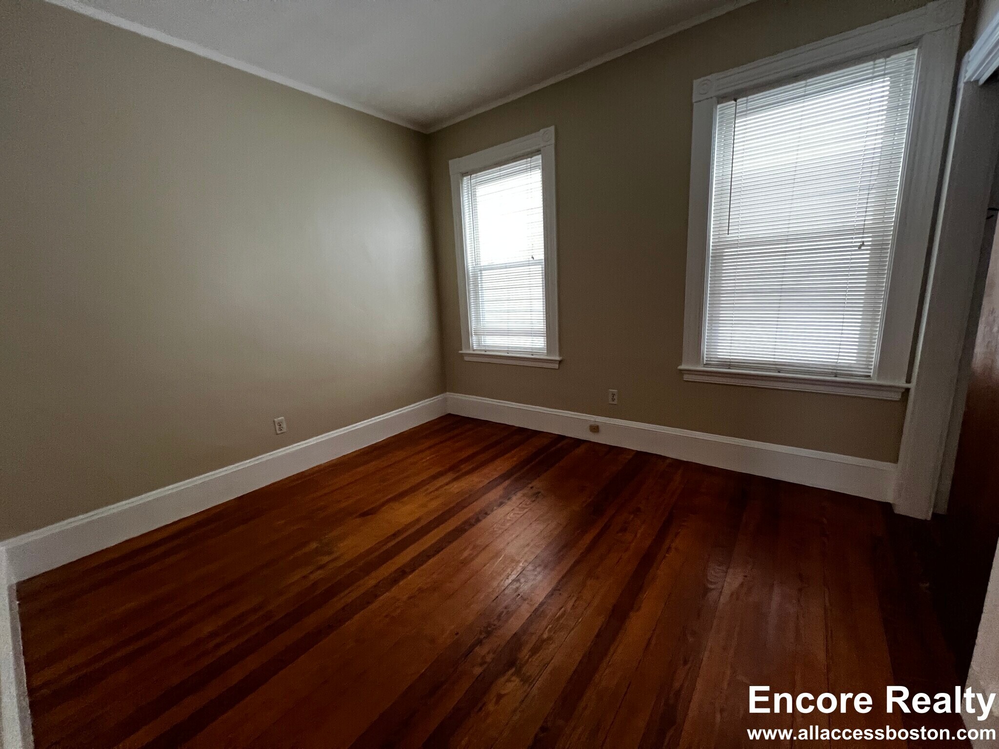 Building Photo - 759 Boylston St