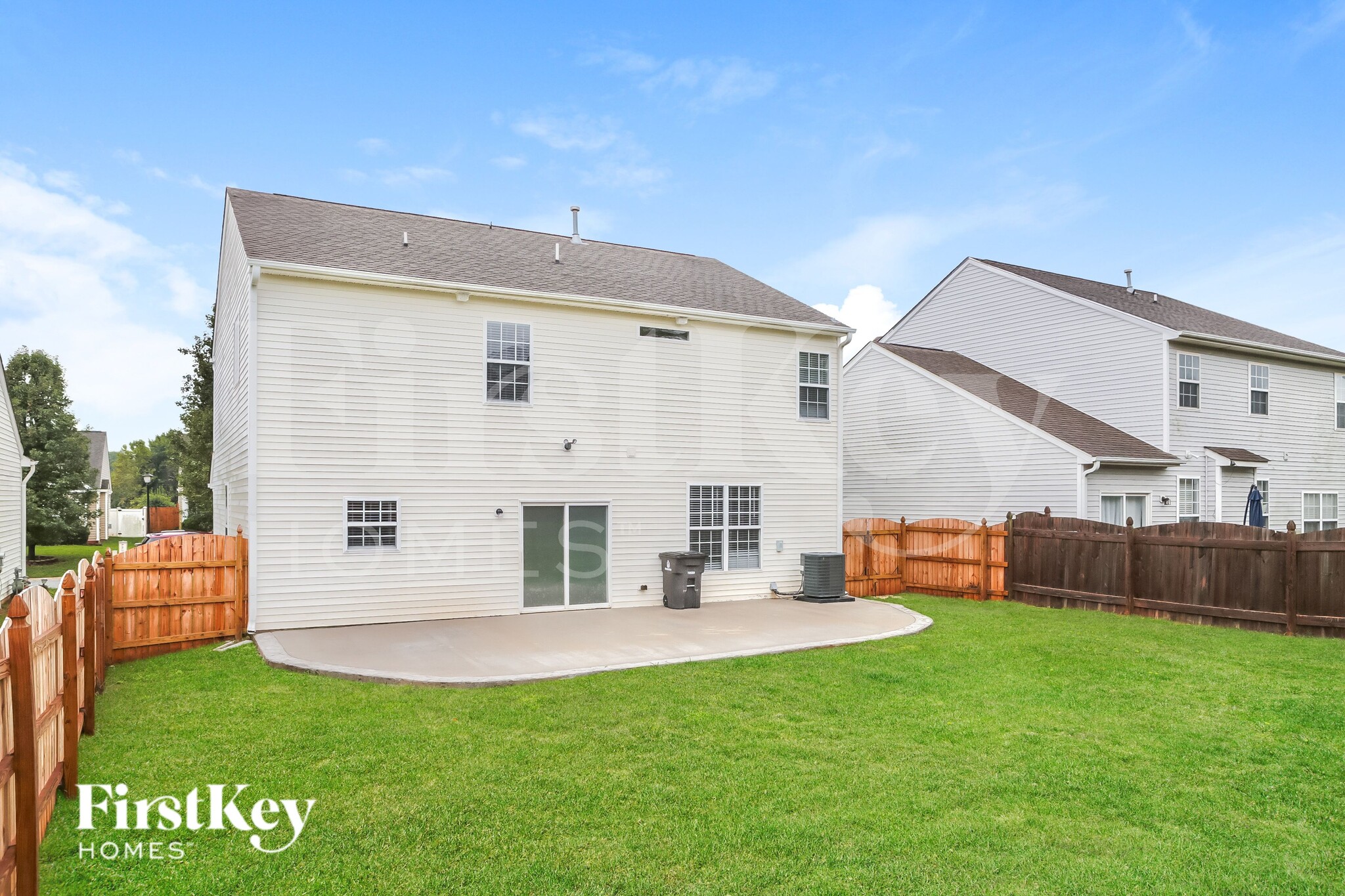 Building Photo - 3969 Creekmoore Dr