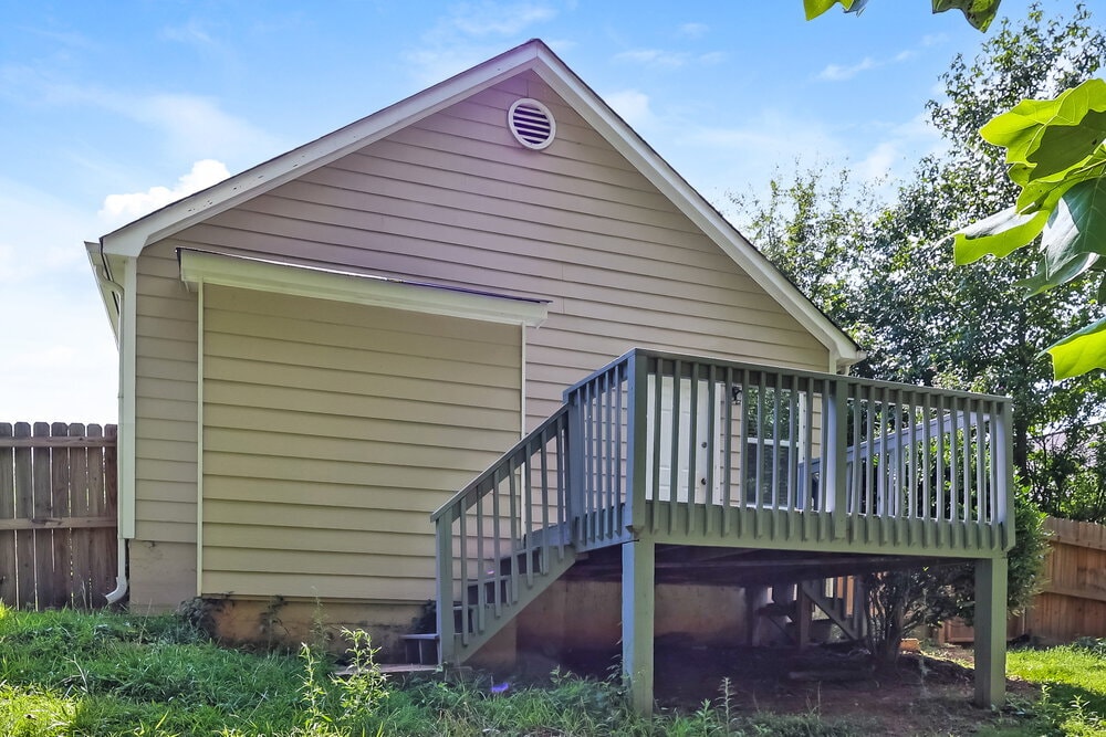 Building Photo - 1310 Waterton Trail
