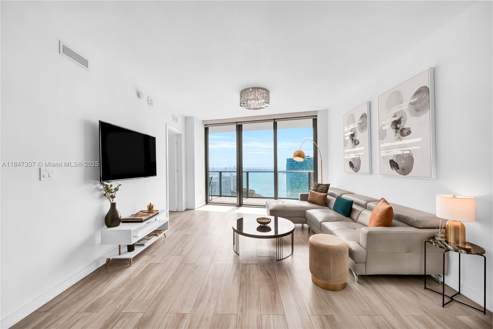 Building Photo - 1300 S Miami Ave