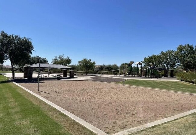 Building Photo - 2022 Built Single-Level 4Bedrooms/3Baths Stunning Home!!