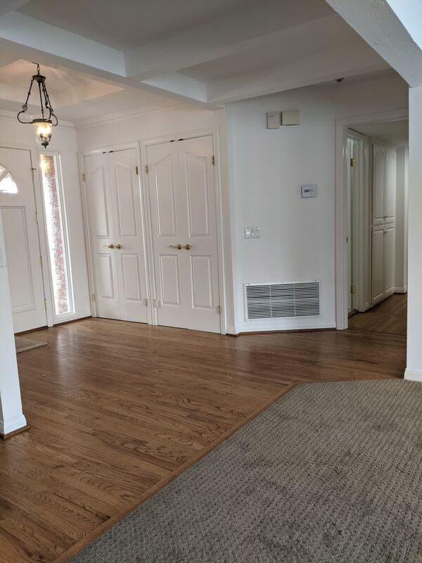 Building Photo - 8204 Calmada Ave