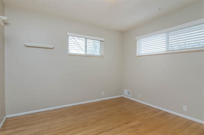 Building Photo - 1870 N Woodside Dr E