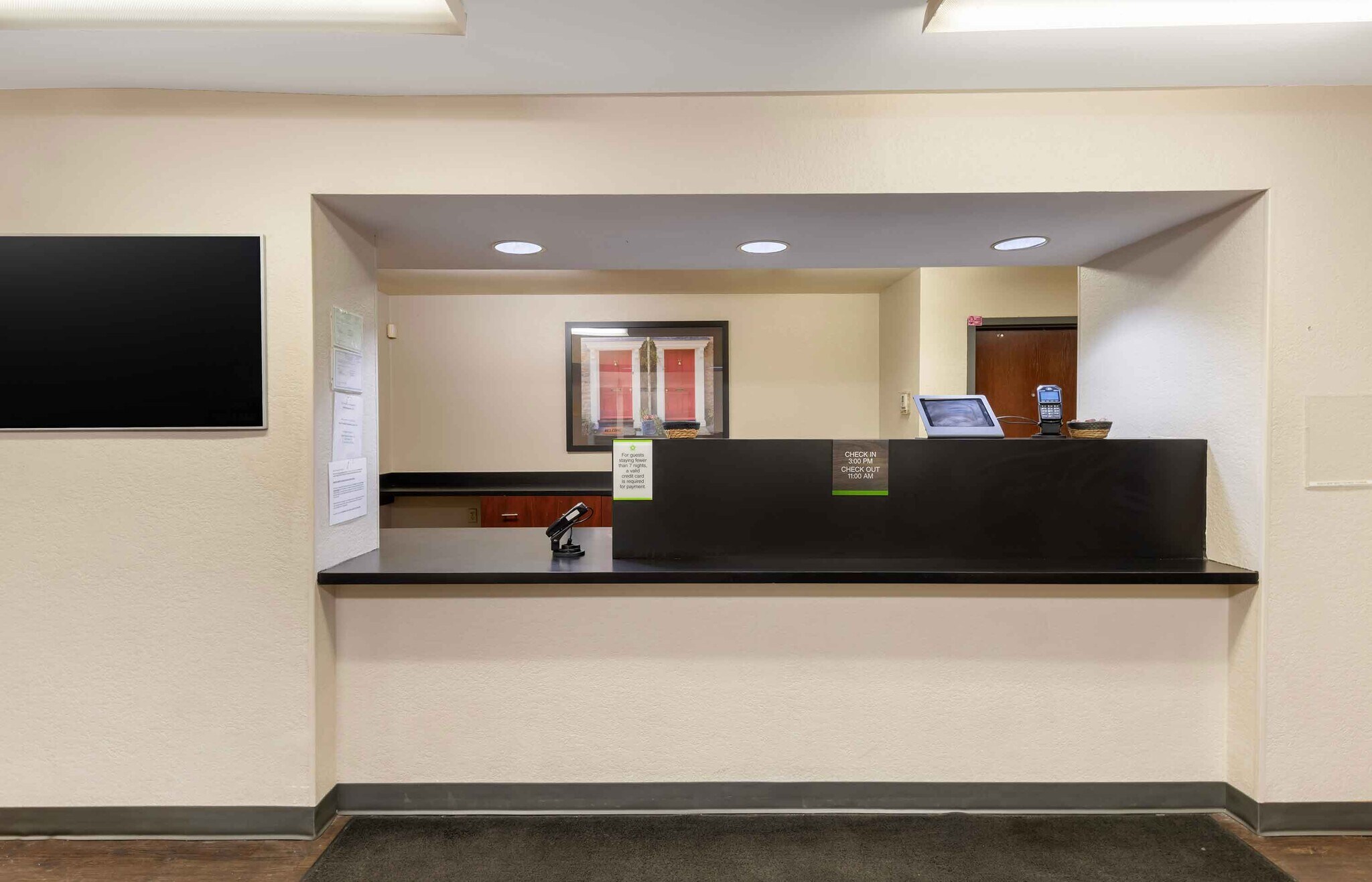 Building Photo - Furnished Studio-Minneapolis - Airport - E...