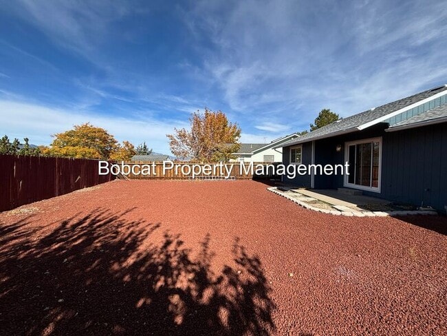 Building Photo - 628 Long Valley Rd