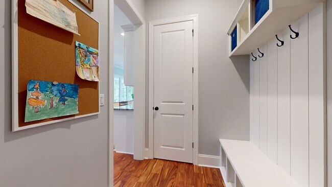 Building Photo - Luxury Home in gated Hampstead Community