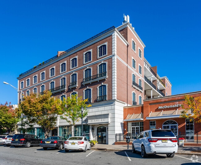 Building Photo - 45-53 W Palisade Ave
