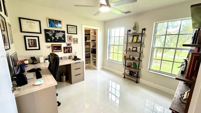 Building Photo - 1771 NW 17th St