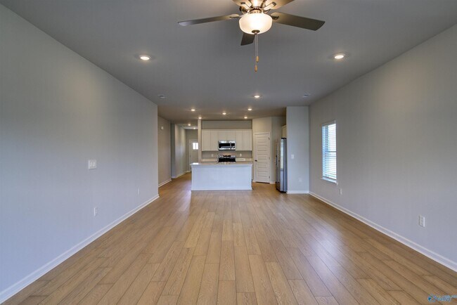 Building Photo - 319 Allene Wy