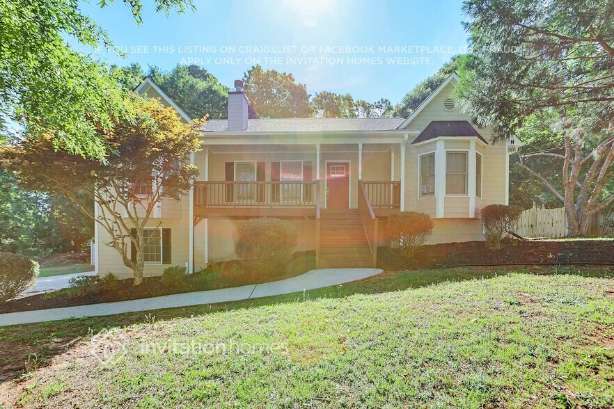 Building Photo - 460 Austin Dr