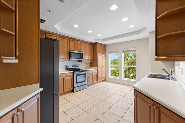 Building Photo - 7532 Toscana Blvd
