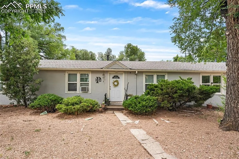 Building Photo - 317 W Harrison St