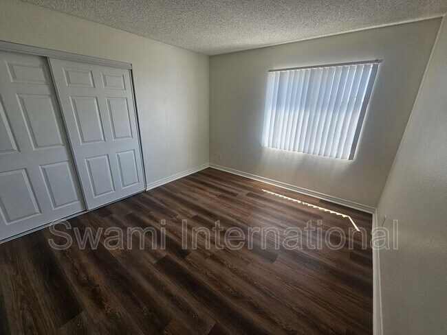 Building Photo - 926 Wilmington Blvd