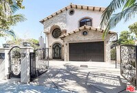 Building Photo - 458 Flores St