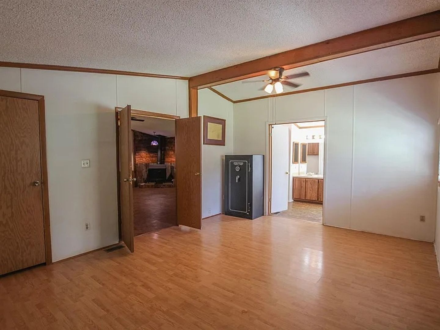 Building Photo - 20501 Shore Breeze Ln