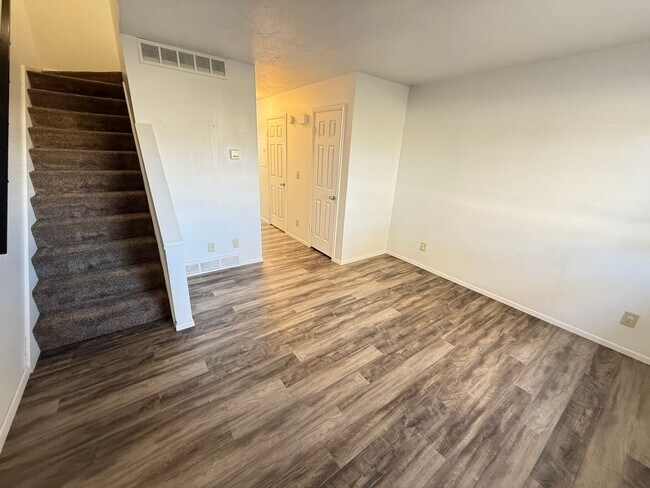 Building Photo - 1413 W 1650 N
