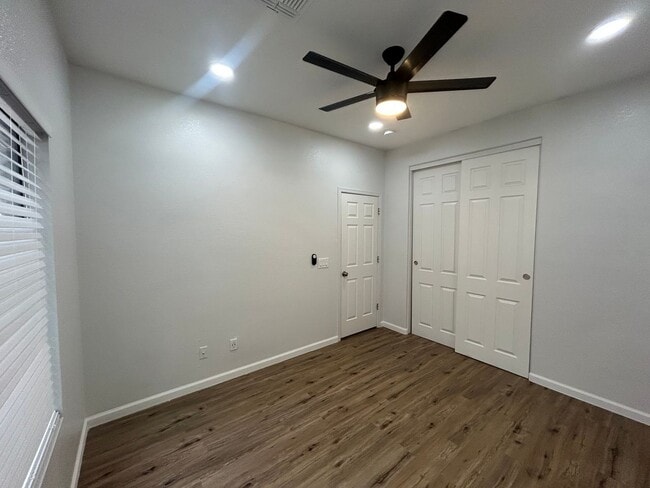 Building Photo - Free November Rent! Beautiful Home in Johnson Ranch! Fully Renovated! Waived Application fee!