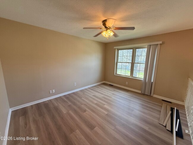 Building Photo - 8401 Cloverport Dr