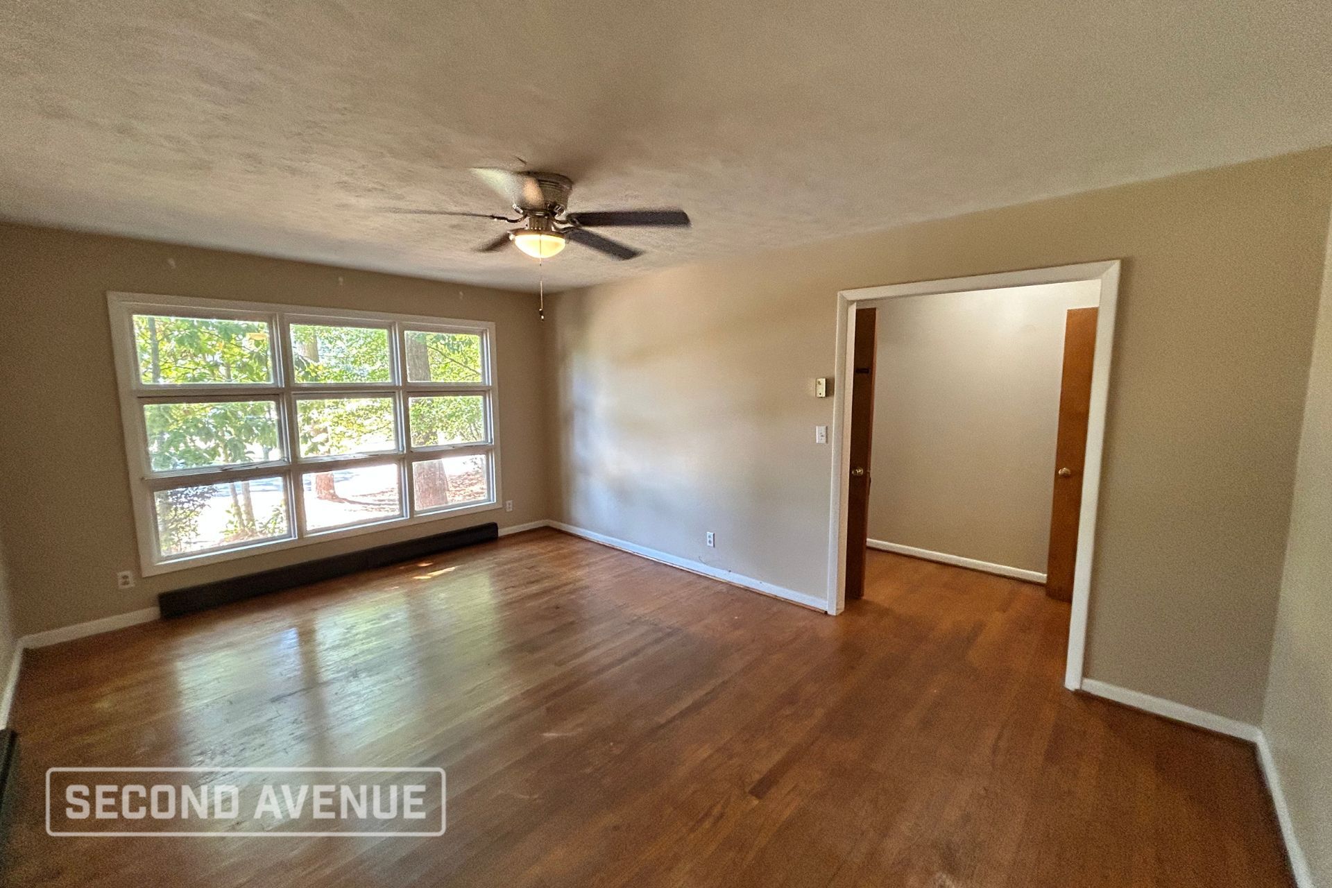 Building Photo - 296 Channing Dr