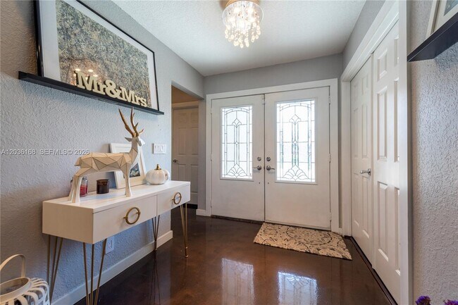 Building Photo - 921 Bayberry Point Dr