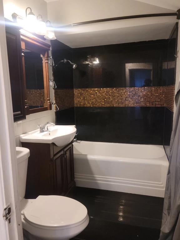 Building Photo - 5331 South Blvd