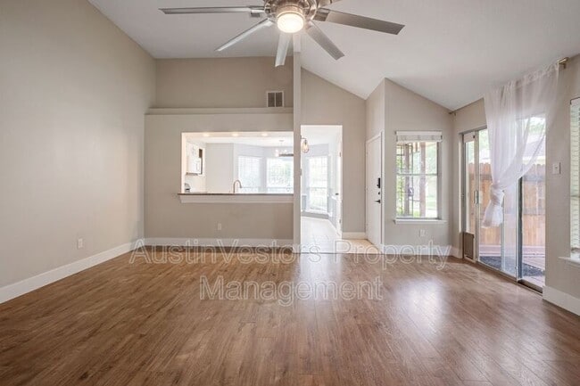 Building Photo - 8900 Pocono Cove