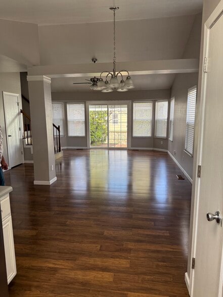 Living Room opens to back patios - 5020 Brittany Downs Dr