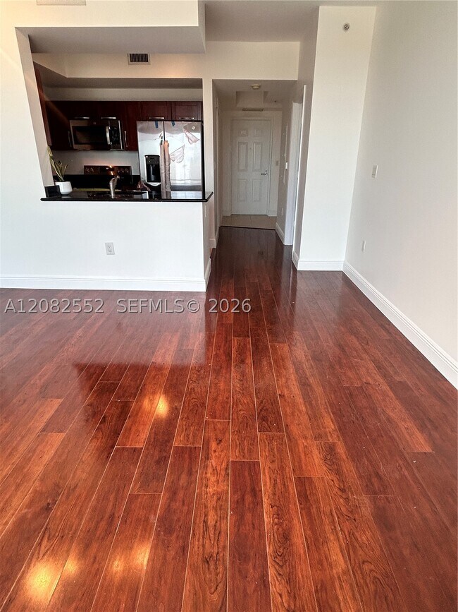 Building Photo - 7275 SW 90th St