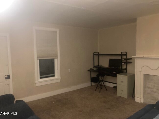 Building Photo - 3117 Main Rd