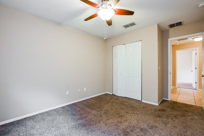 Building Photo - 2643 Breezy Meadow Rd