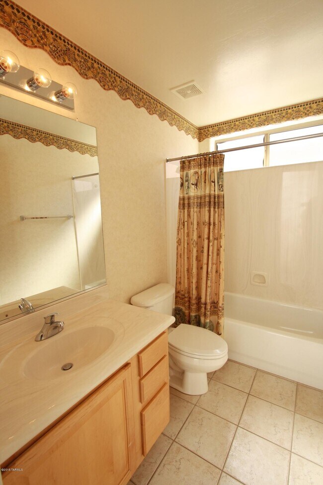 Building Photo - 5206 N Canyon Rise Pl