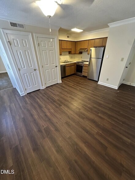 Building Photo - 3515 Ivy Commons Dr