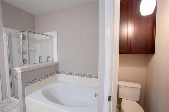 Building Photo - 956 Avondale Ln