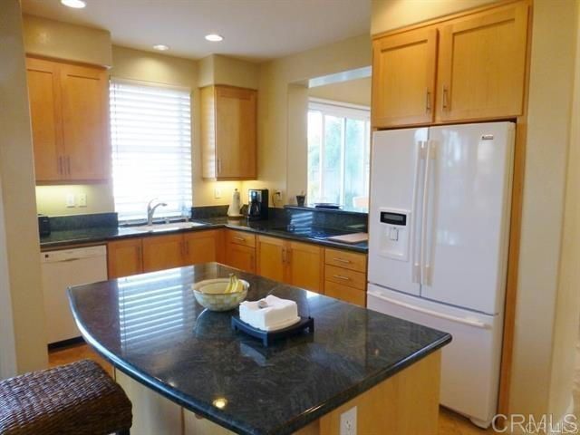 Building Photo - 7275 Surfbird Cir