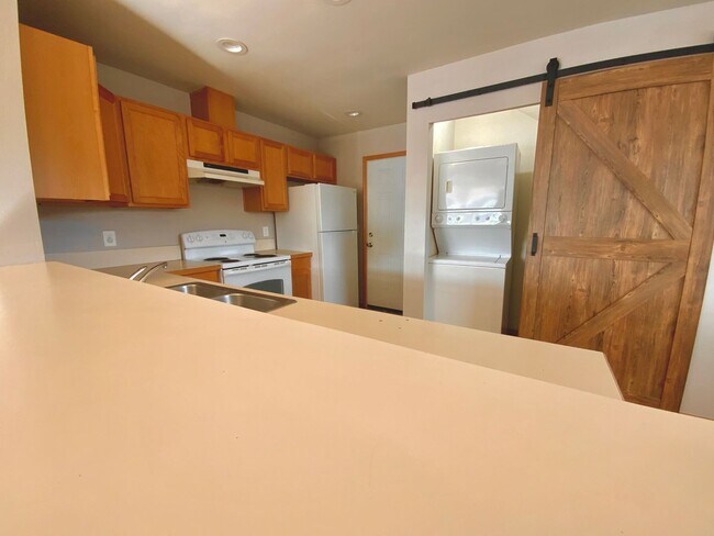 Building Photo - 3508 S 45th St