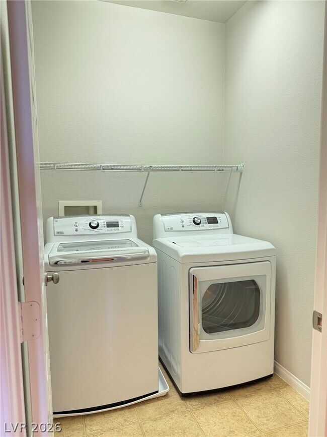 Building Photo - 3960 W Monaco View Dr