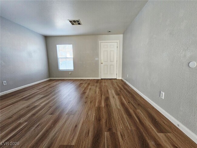 Building Photo - 6161 Wild Lilac Ct